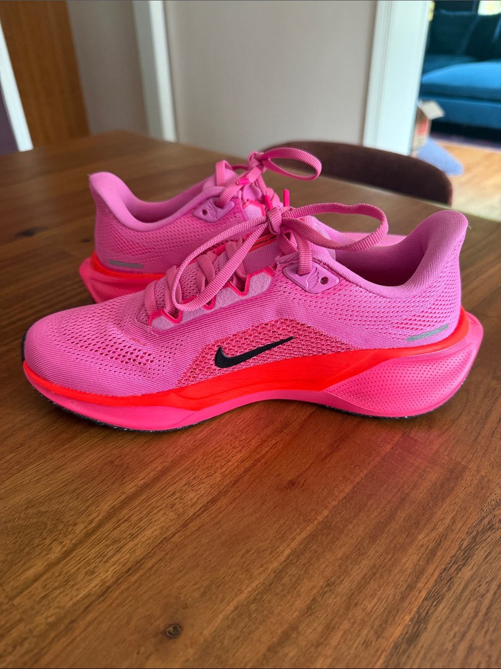 NWT Nike Air Zoom Pegasus Running Sneakers size 7 - Picture 3 of 6